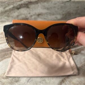 Tory Burch Tortoise Black and Brown Sunglasses